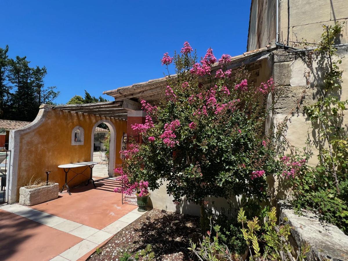 Le Clos De L'Isle Arles Exteriör bild