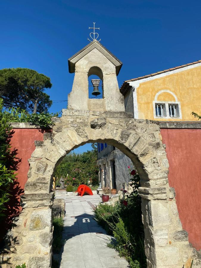 Le Clos De L'Isle Arles Exteriör bild